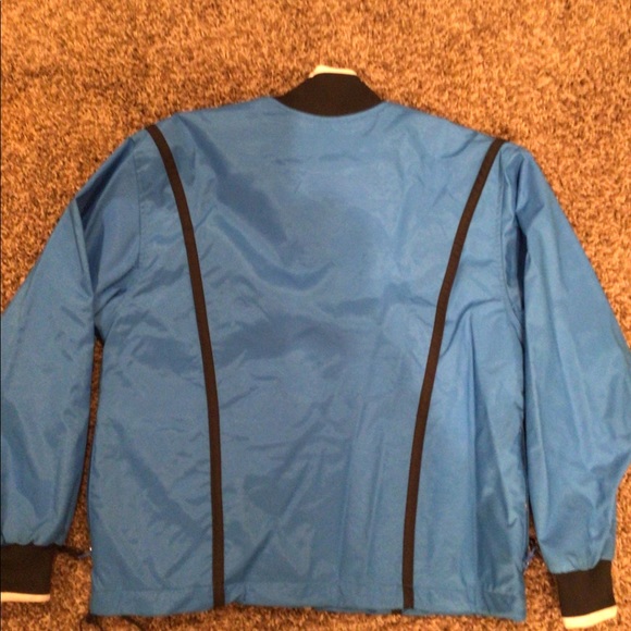 Women’s Nike jacket - Picture 2 of 2